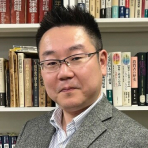 松田 忍